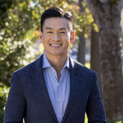 evan low headshot