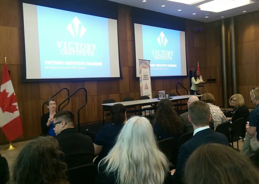 Sheila Isong speaks at a Campaign training in Ottawa