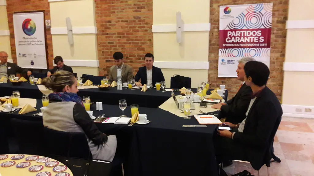 participants in a training in Colombia